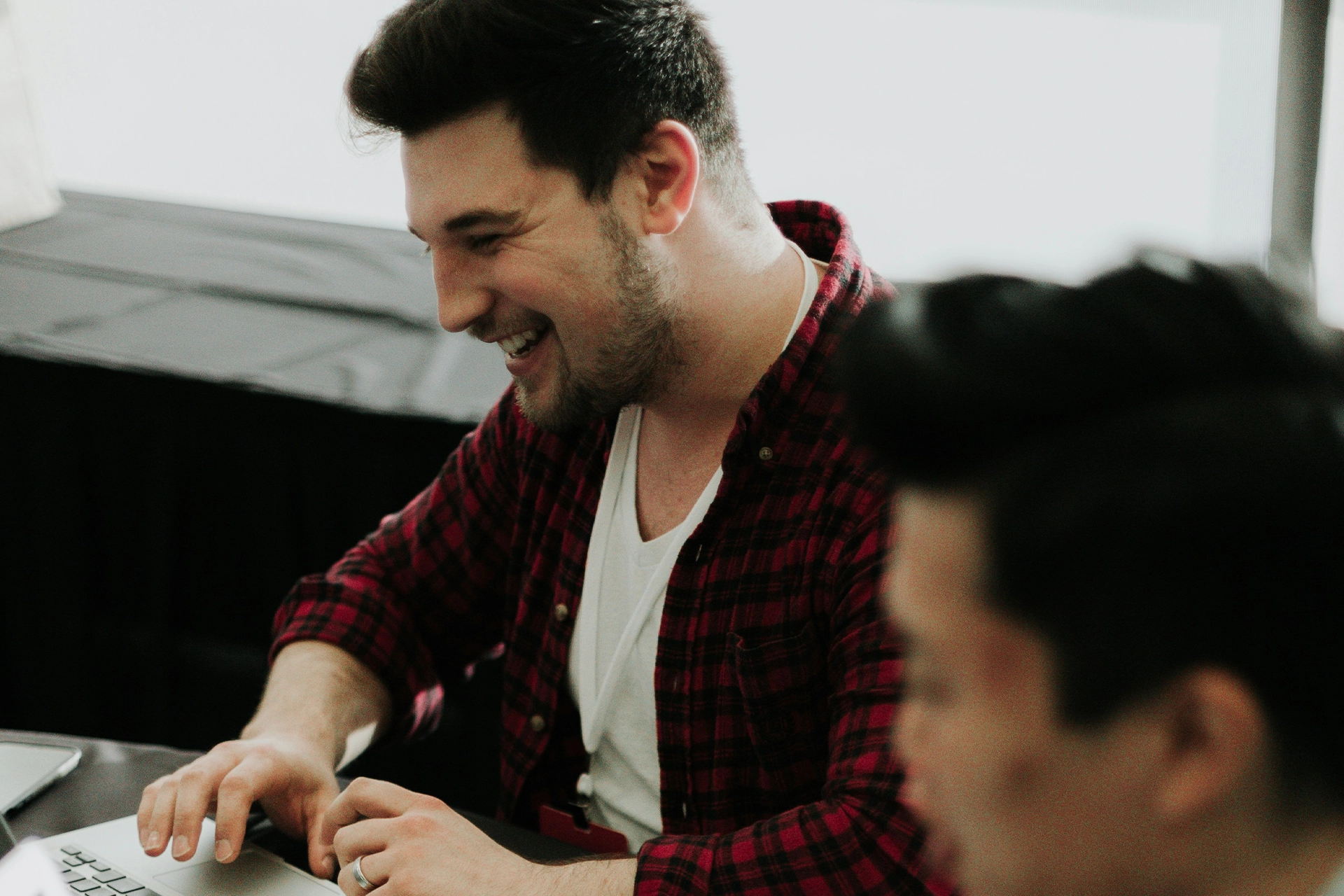 Blog 2 Featured image for “Choosing the Right IT Support Partner for SMEs: What Smart Businesses Know Before They Buy”